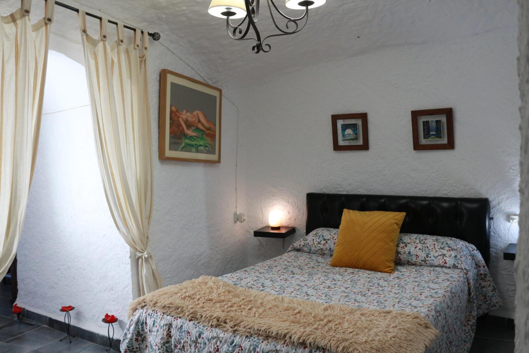 Cueva La Loli Villa กวาดิกซ์ ภายนอก รูปภาพ