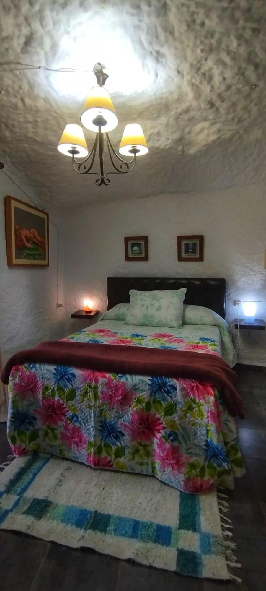 Cueva La Loli Villa กวาดิกซ์ ภายนอก รูปภาพ